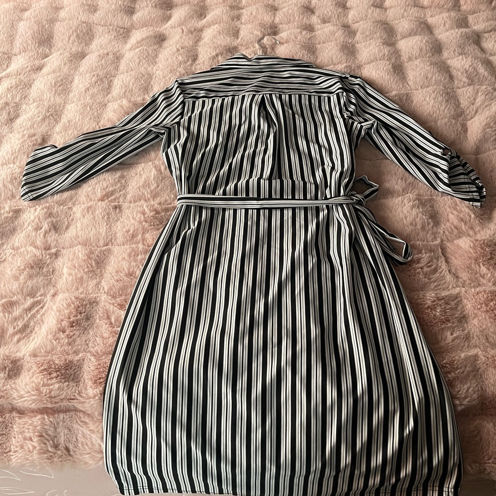 New Mlle Gabrielle Small Black and White